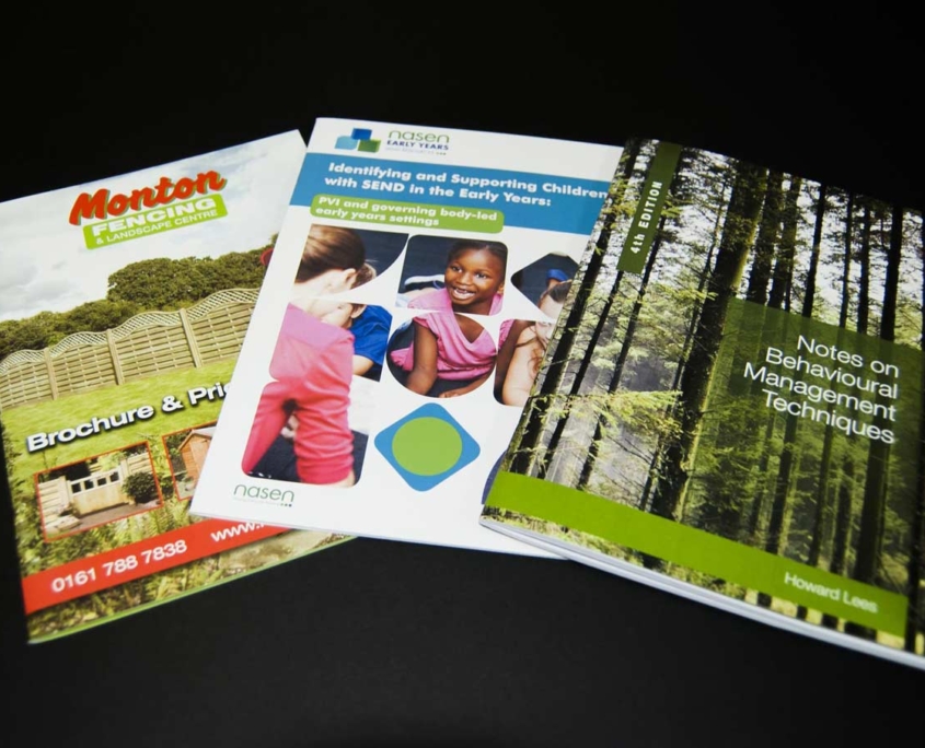DSC_0057 Brochures